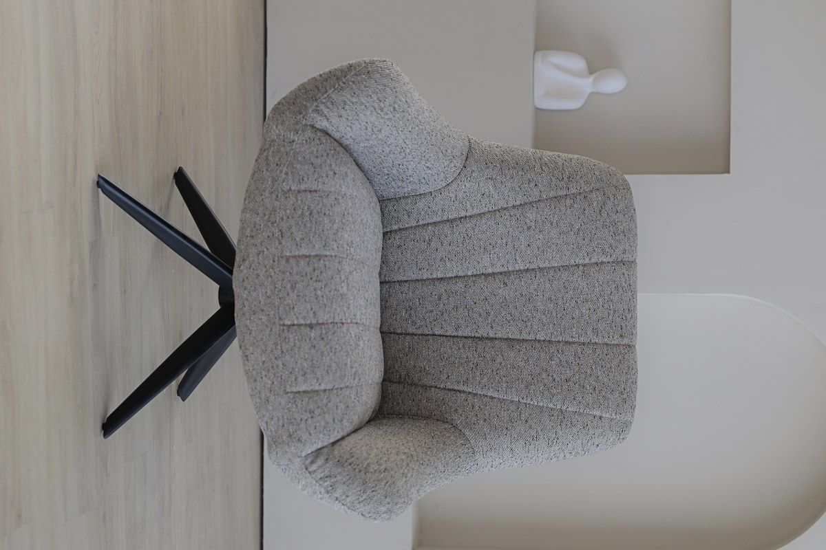 Designer chair portrait setup at Veedo studio