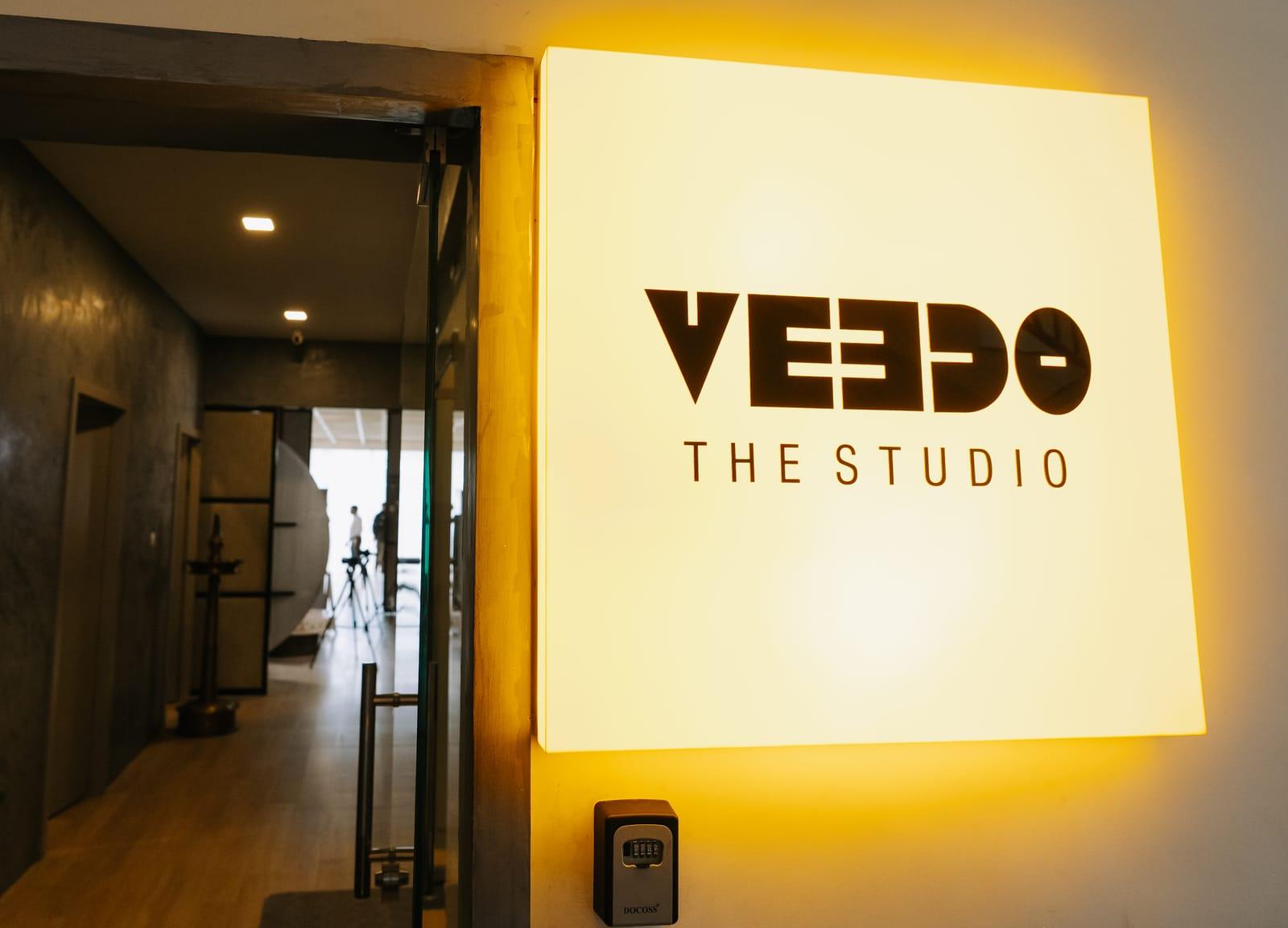 Veedo — The Studio entrance signage, Mamangalam Kochi
